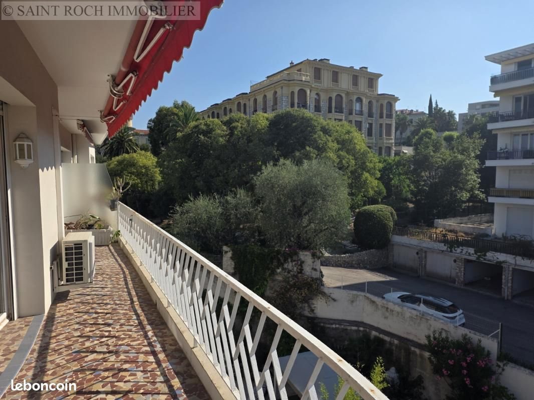 Appartement à louer, 74m², Nice