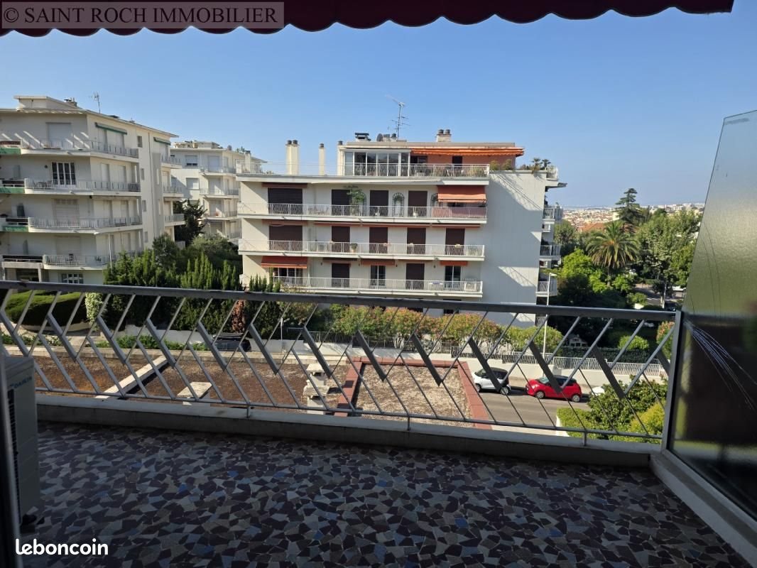 Appartement à louer, 74m², Nice