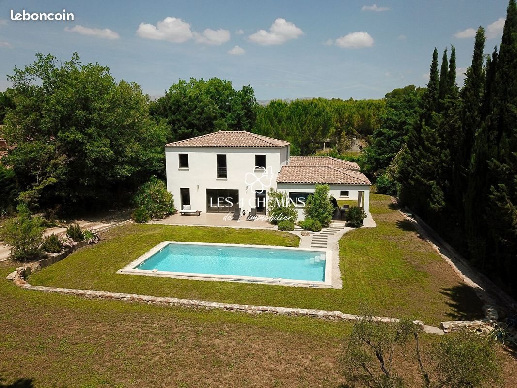 Maison à vendre, 231m², Peynier