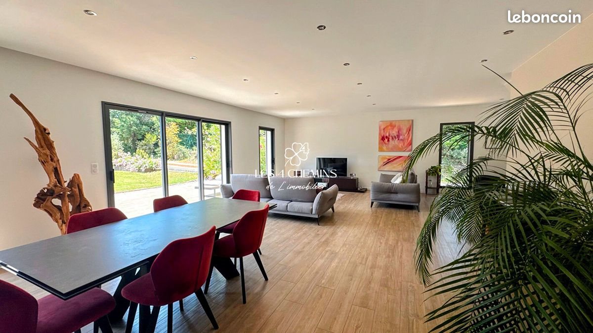 Maison à vendre, 231m², Peynier