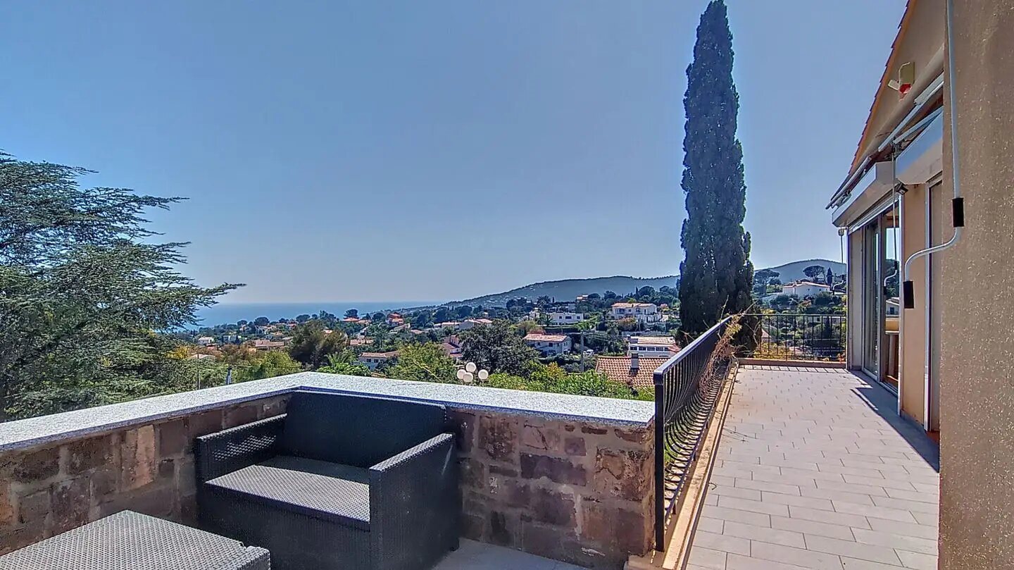 Maison à vendre, 137m², Fréjus