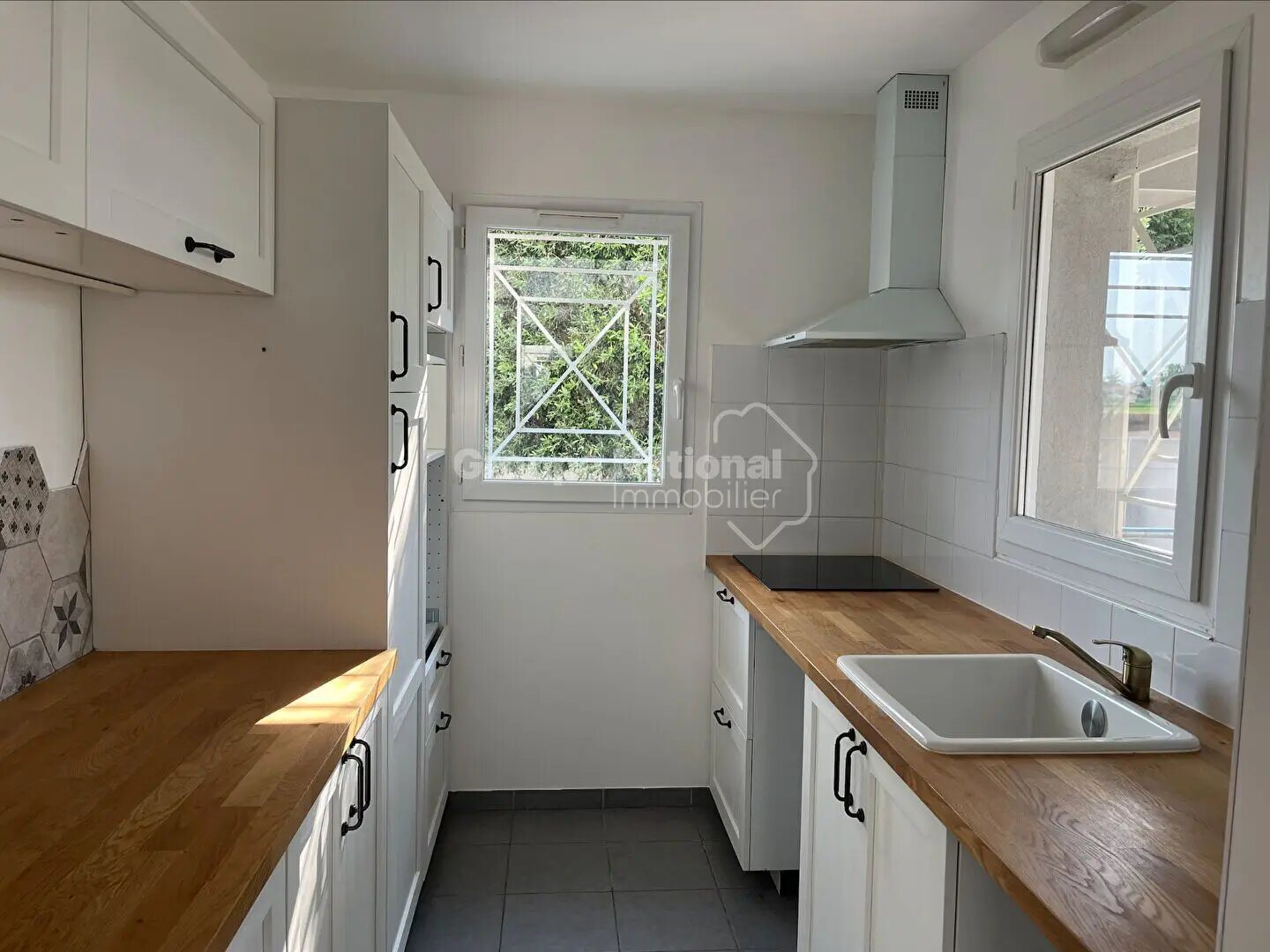 Appartement à louer, 57m², Arles