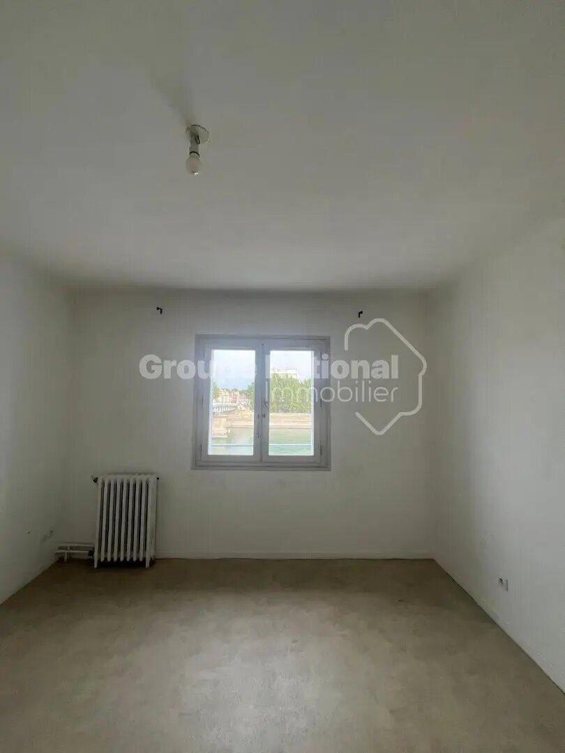 Appartement à louer, 70m², Arles