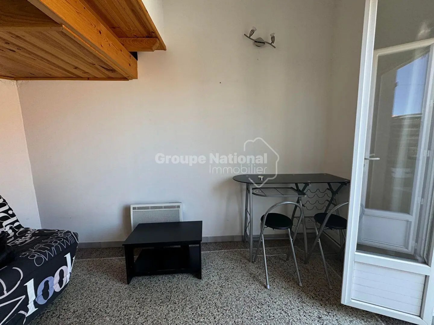 Appartement à louer, 17m², Arles