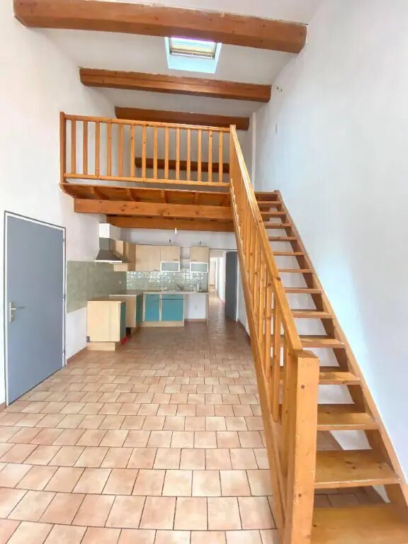 Maison à louer, 68m², Fourques