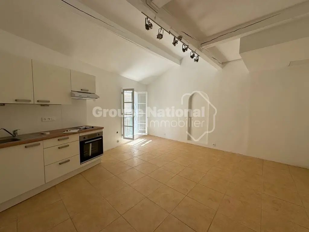 Appartement à louer, 42m², Arles
