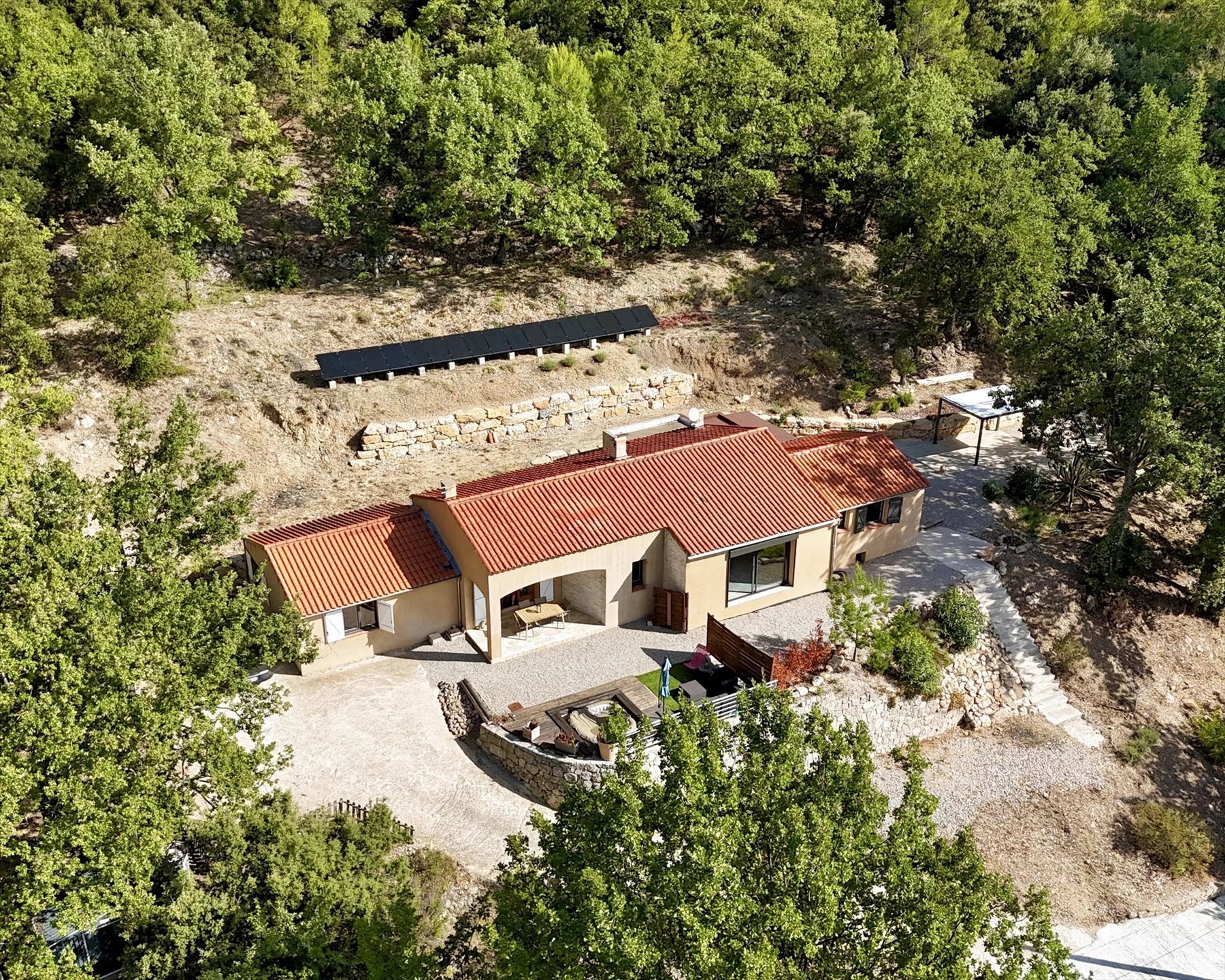 Maison à vendre, 145m², Figanières