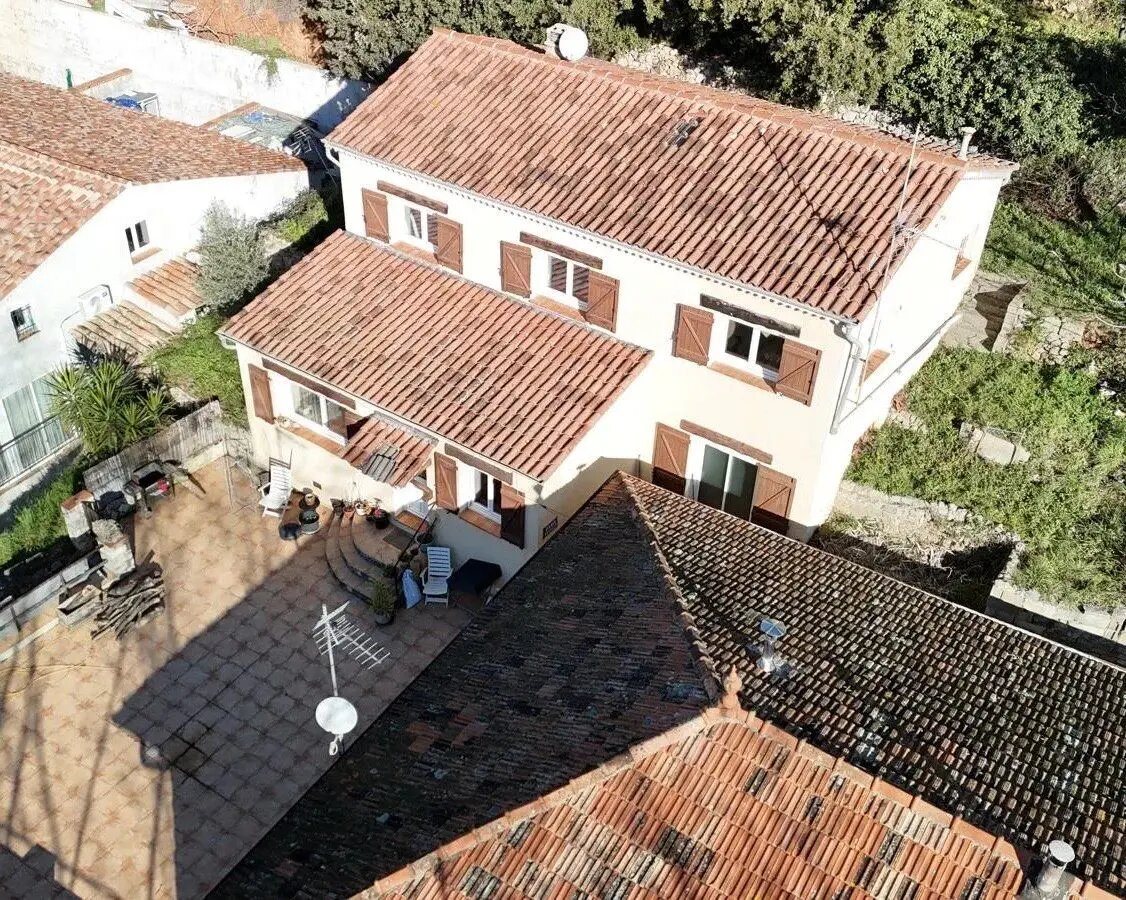 Maison à vendre, 135m², Bargemon