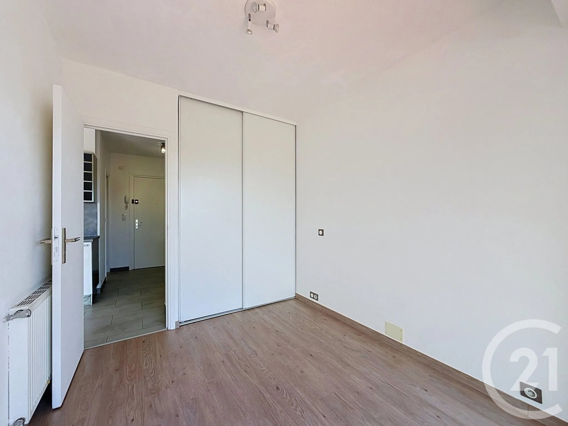Appartement à louer, 36m², Vence