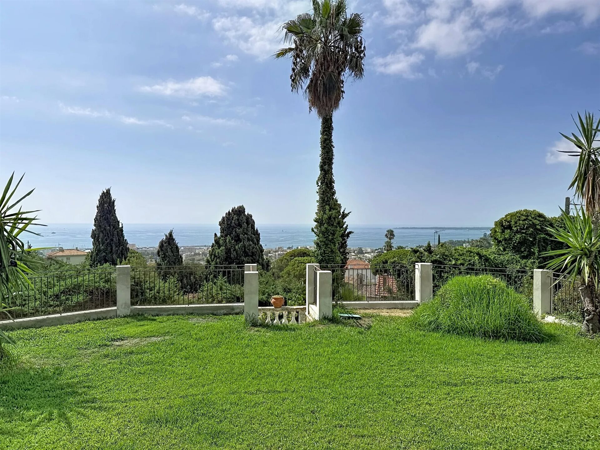 Maison à louer, 158m², Vallauris