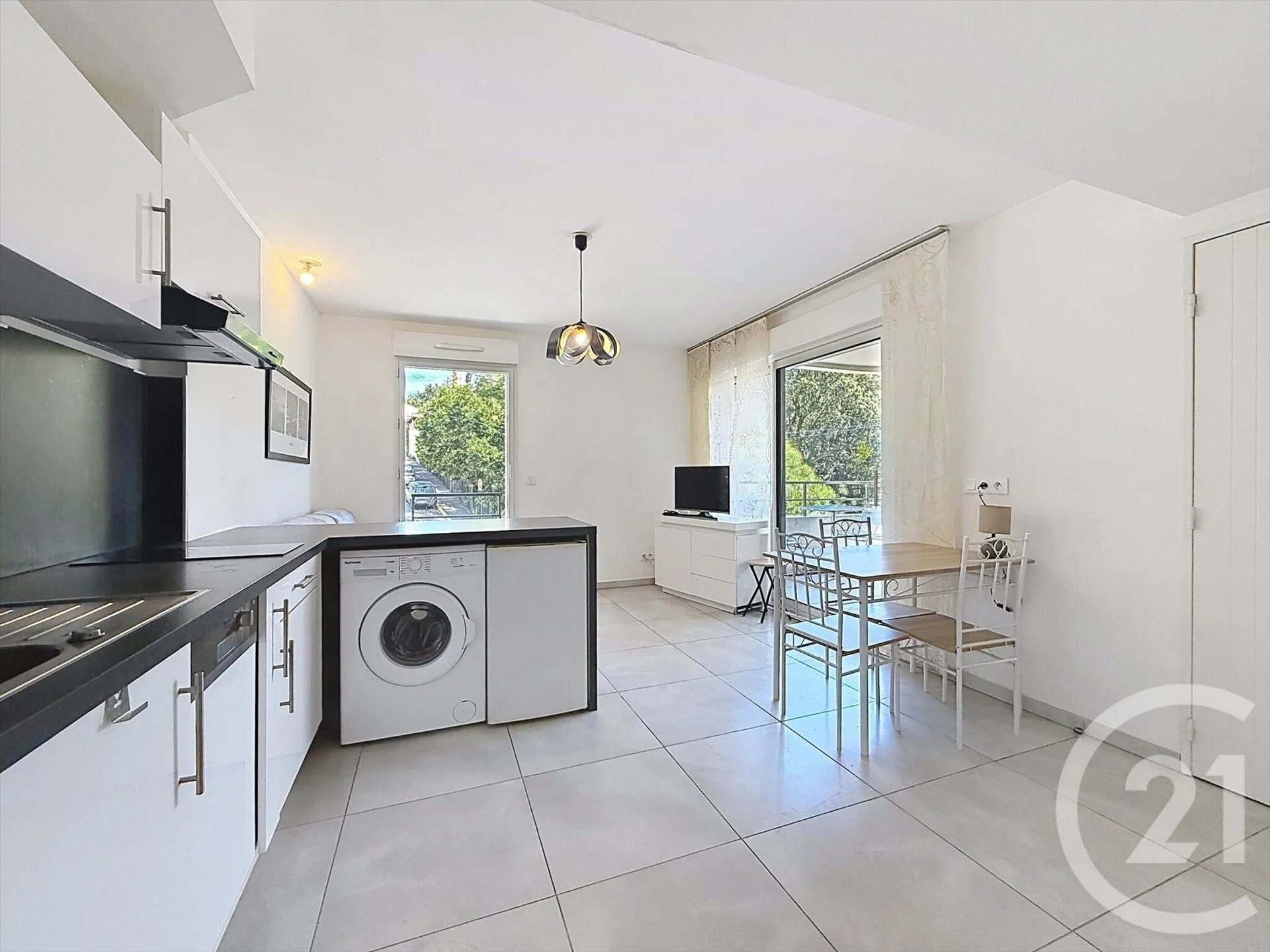 Appartement à louer, 27m², Cannes