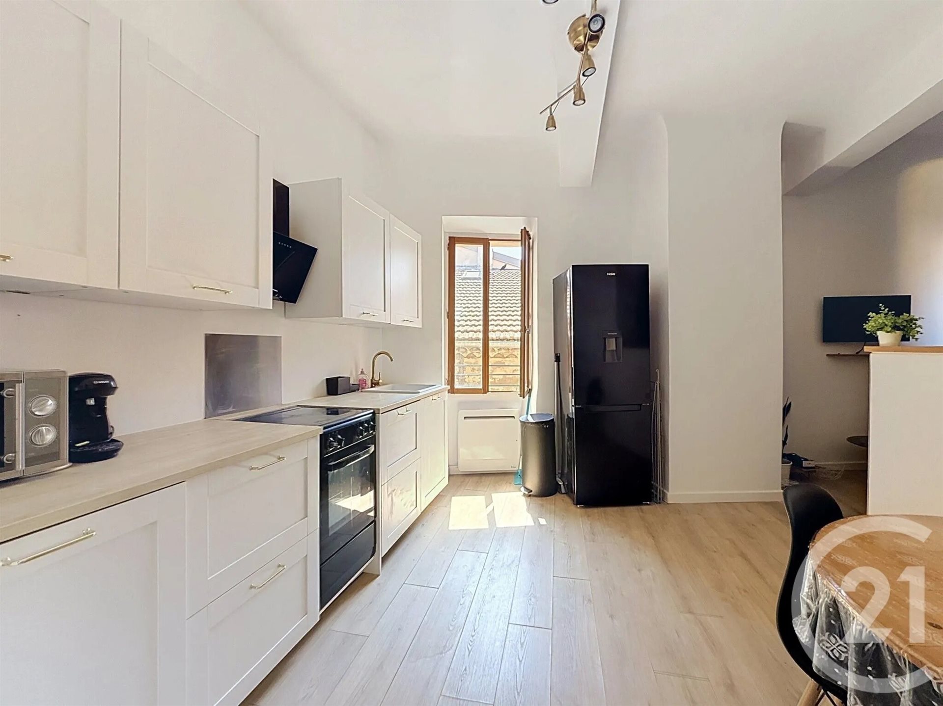 Appartement à louer, 42m², Grasse