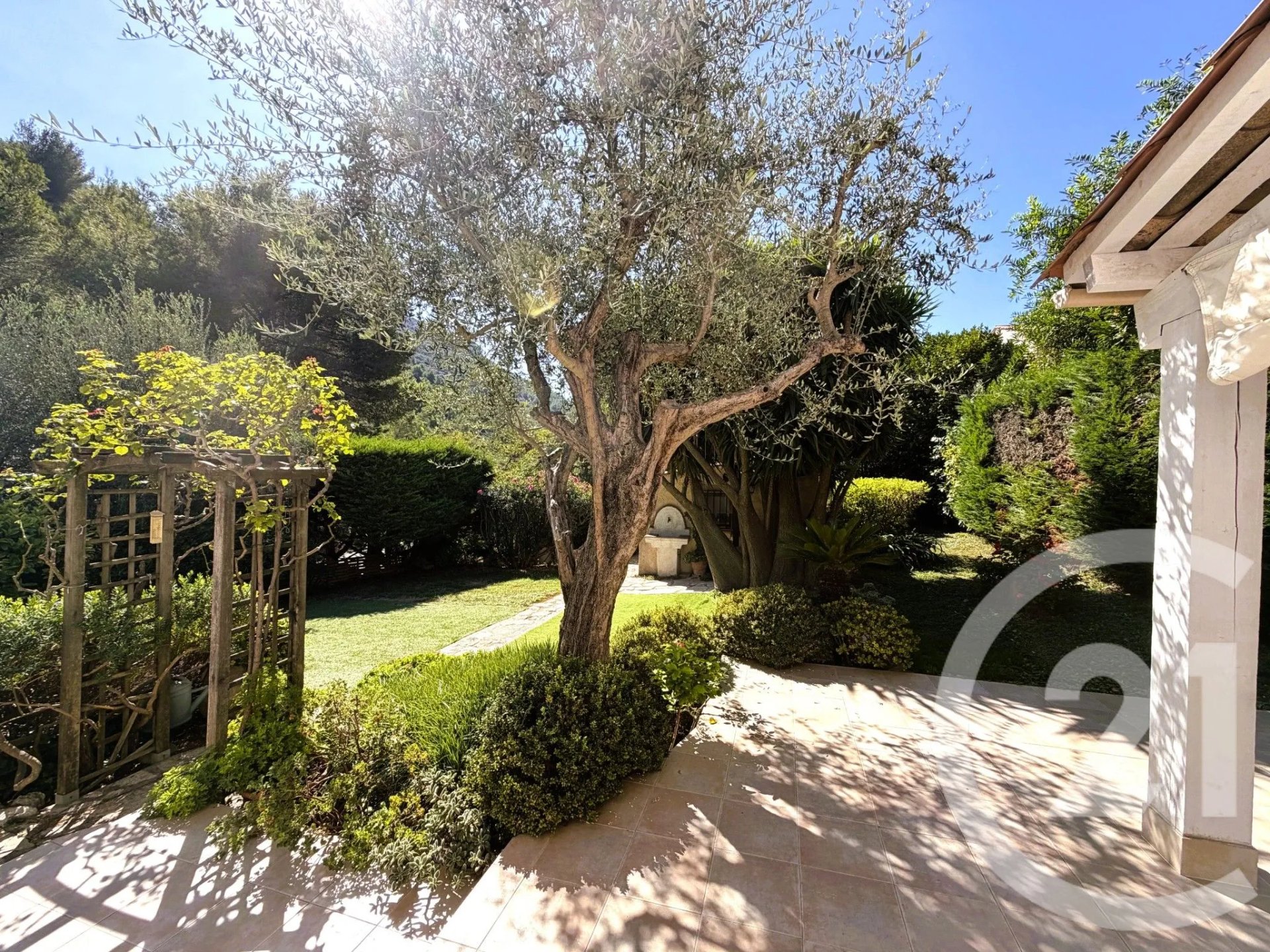 Maison à vendre, 105m², La Turbie
