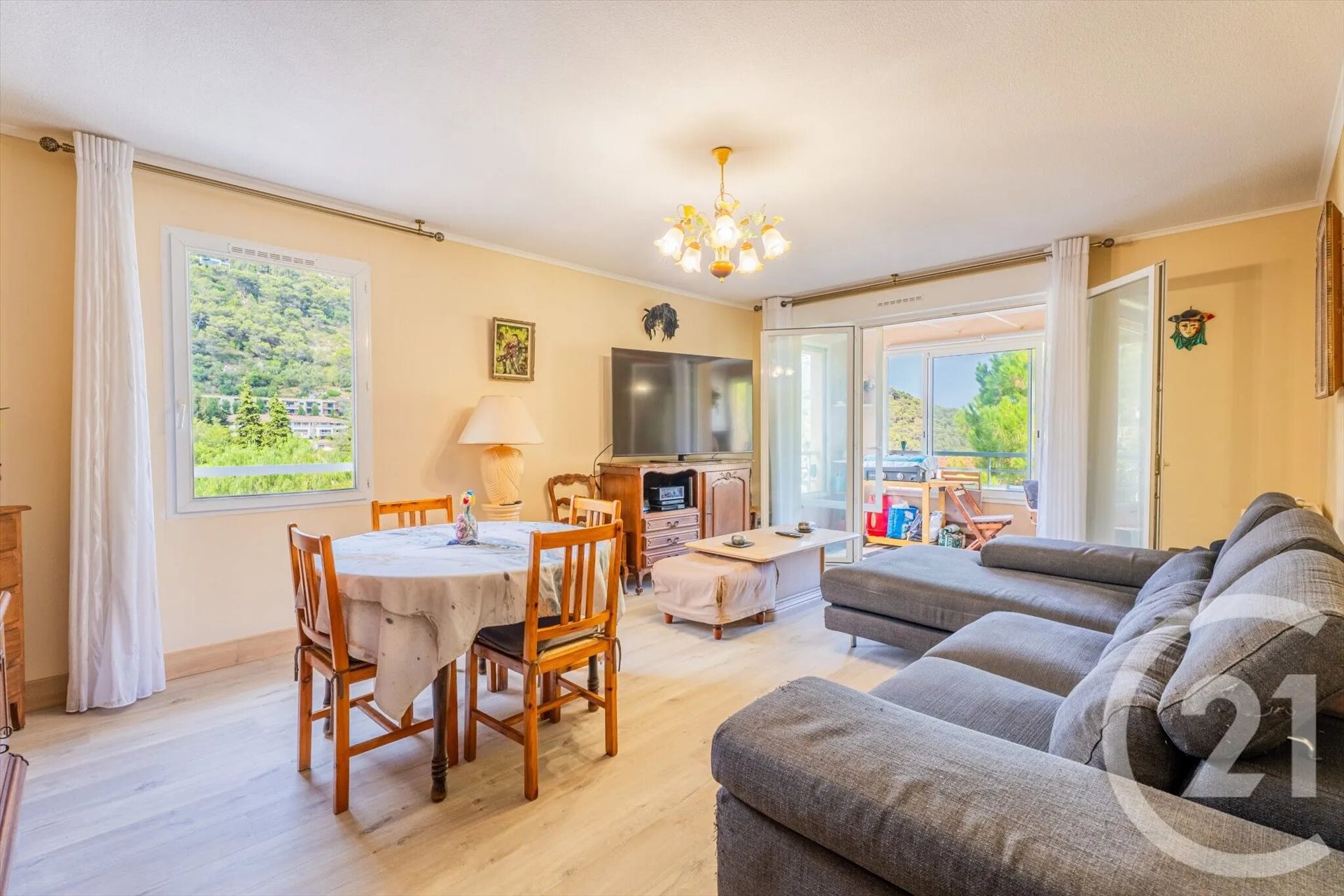 Appartement à vendre, 97m², Èze