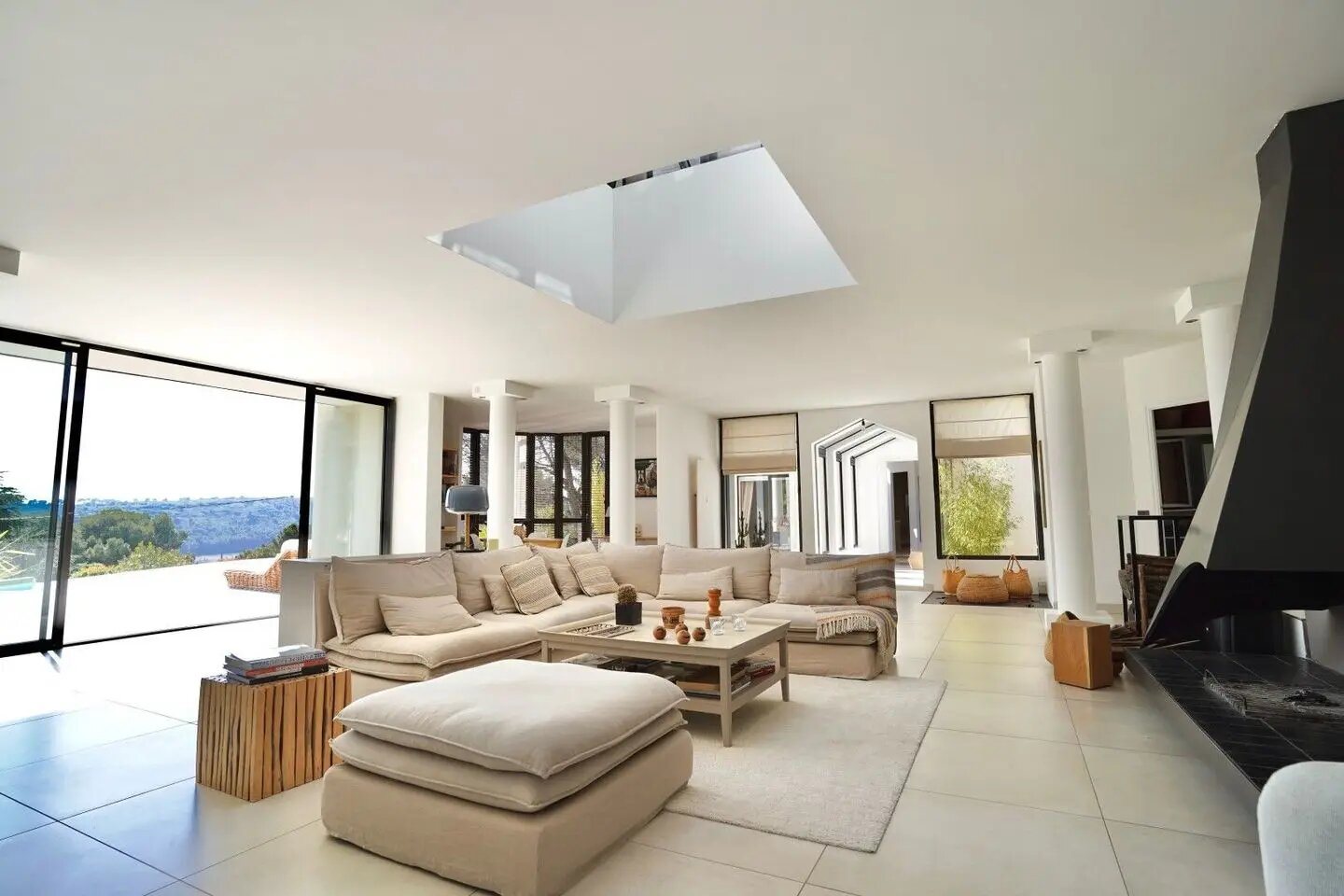 Maison à vendre, 300m², Eguilles