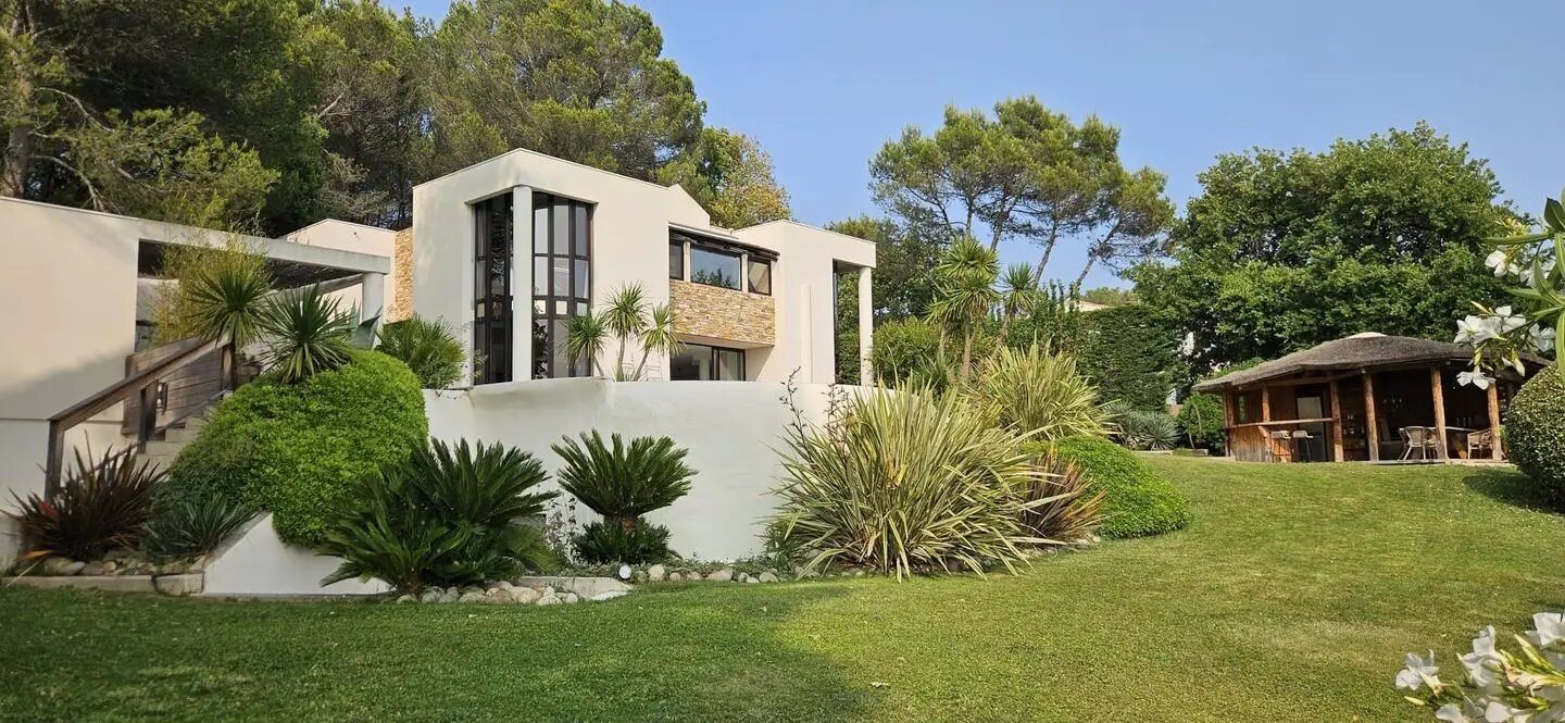 Maison à vendre, 300m², Eguilles