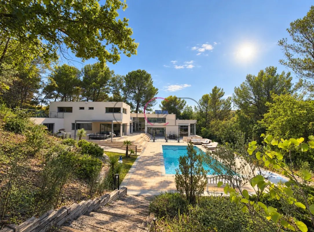 Maison à vendre, 290m², Meyreuil
