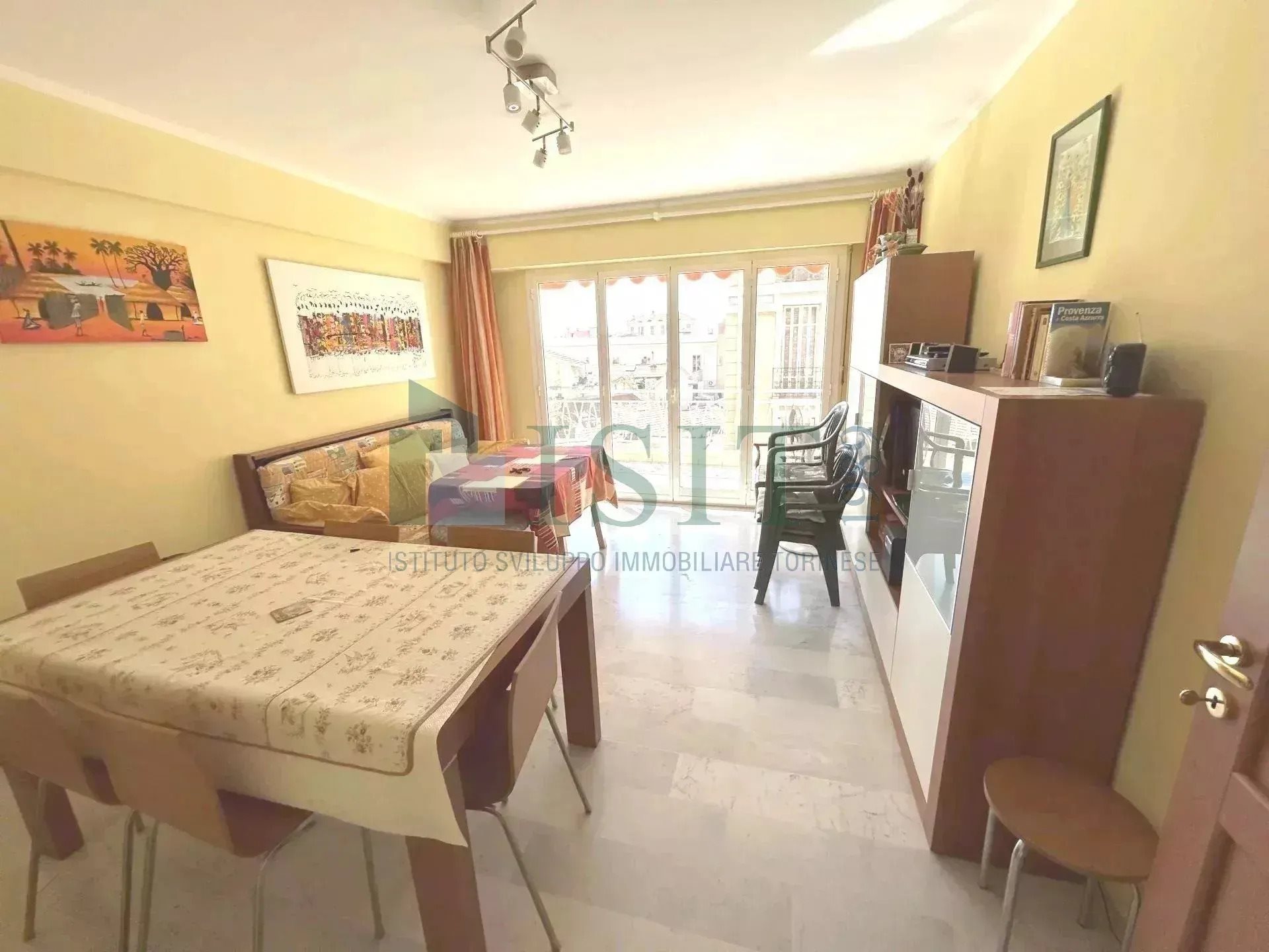 Appartement à vendre, 56m², Menton