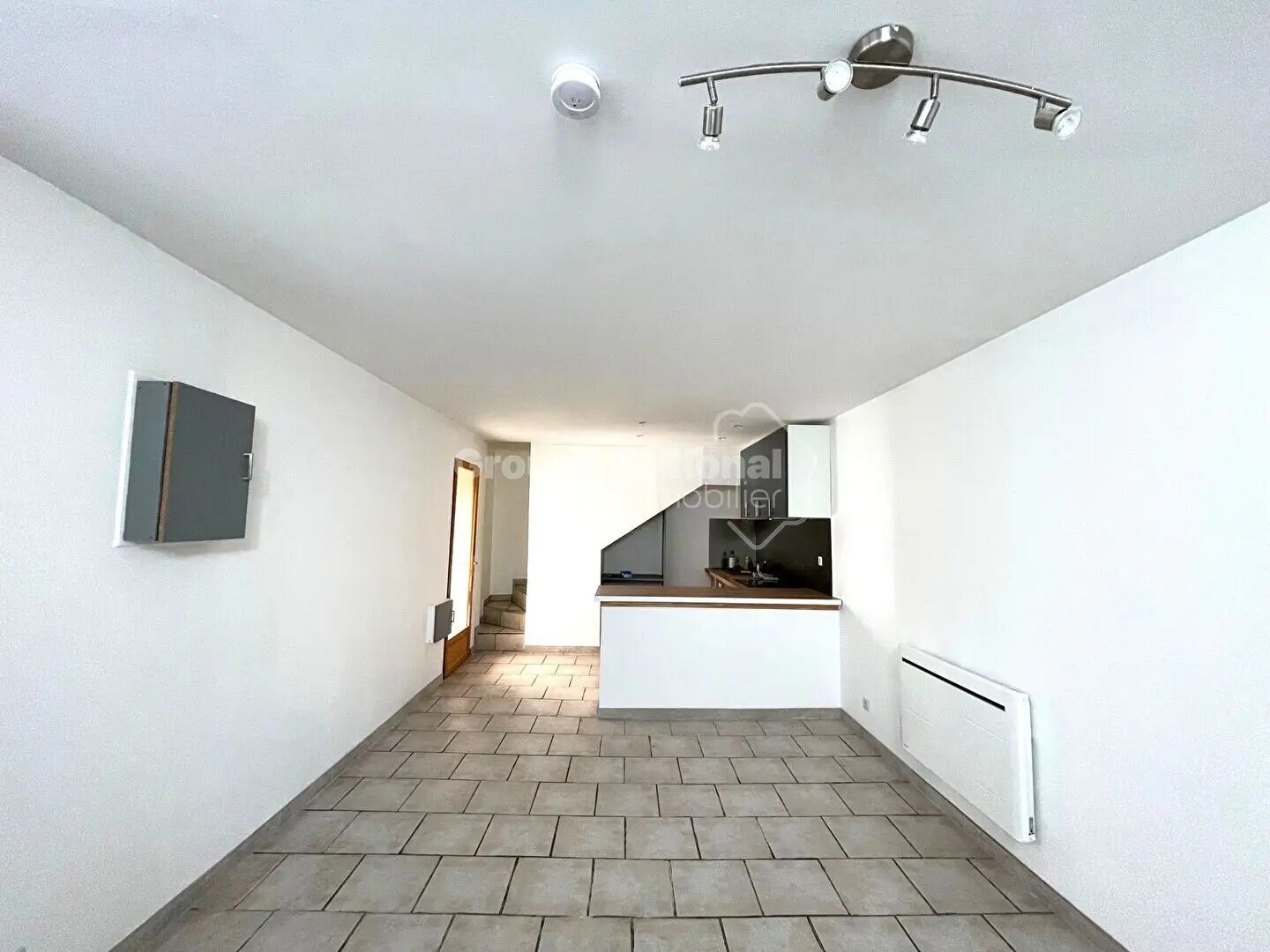 Maison à louer, 50m², Entraigues-sur-la-Sorgue