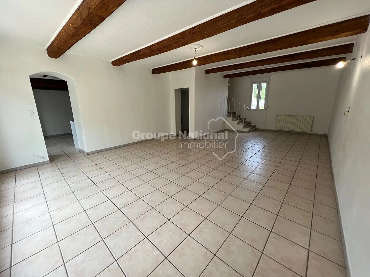 Maison à louer, 151m², Entraigues-sur-la-Sorgue