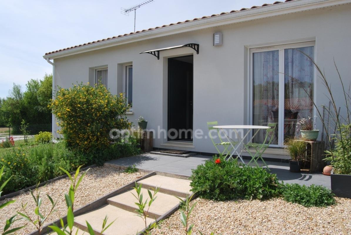 Maison à vendre, 85m², Rouillac