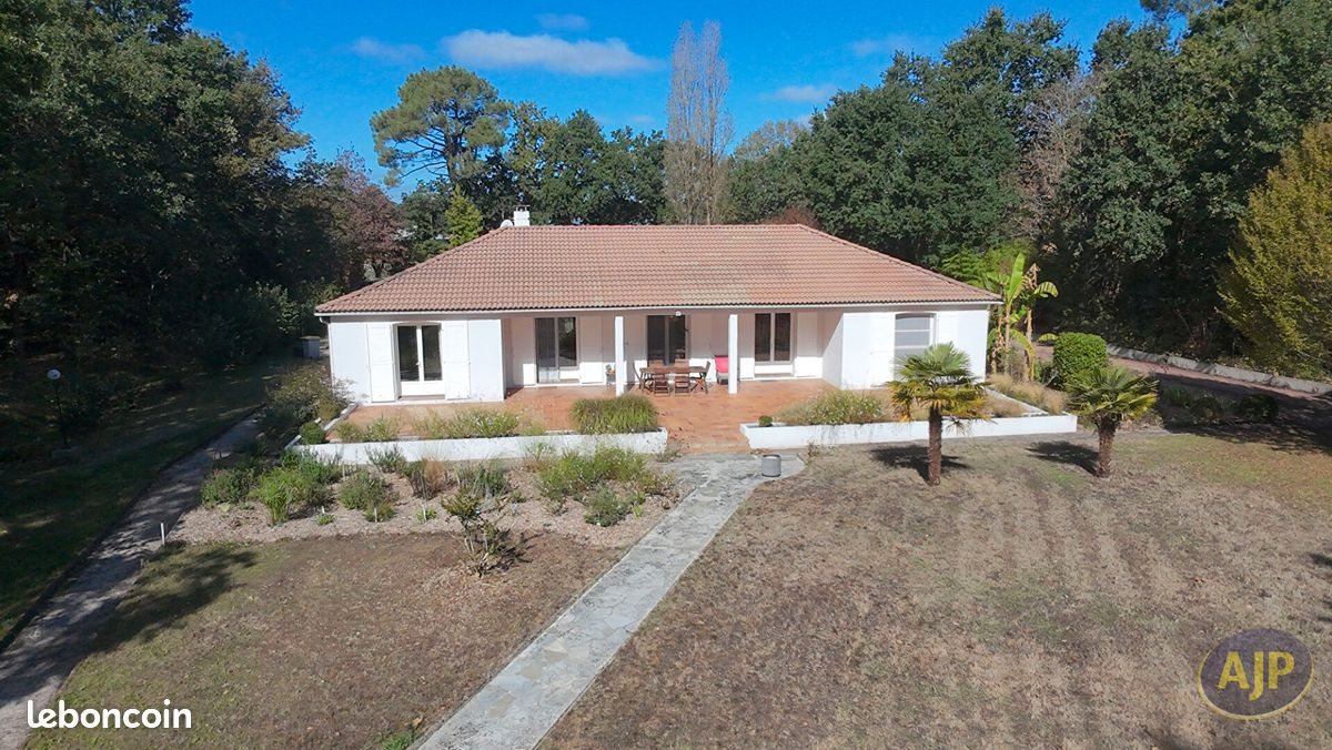 Maison à vendre, 154m², Soullans