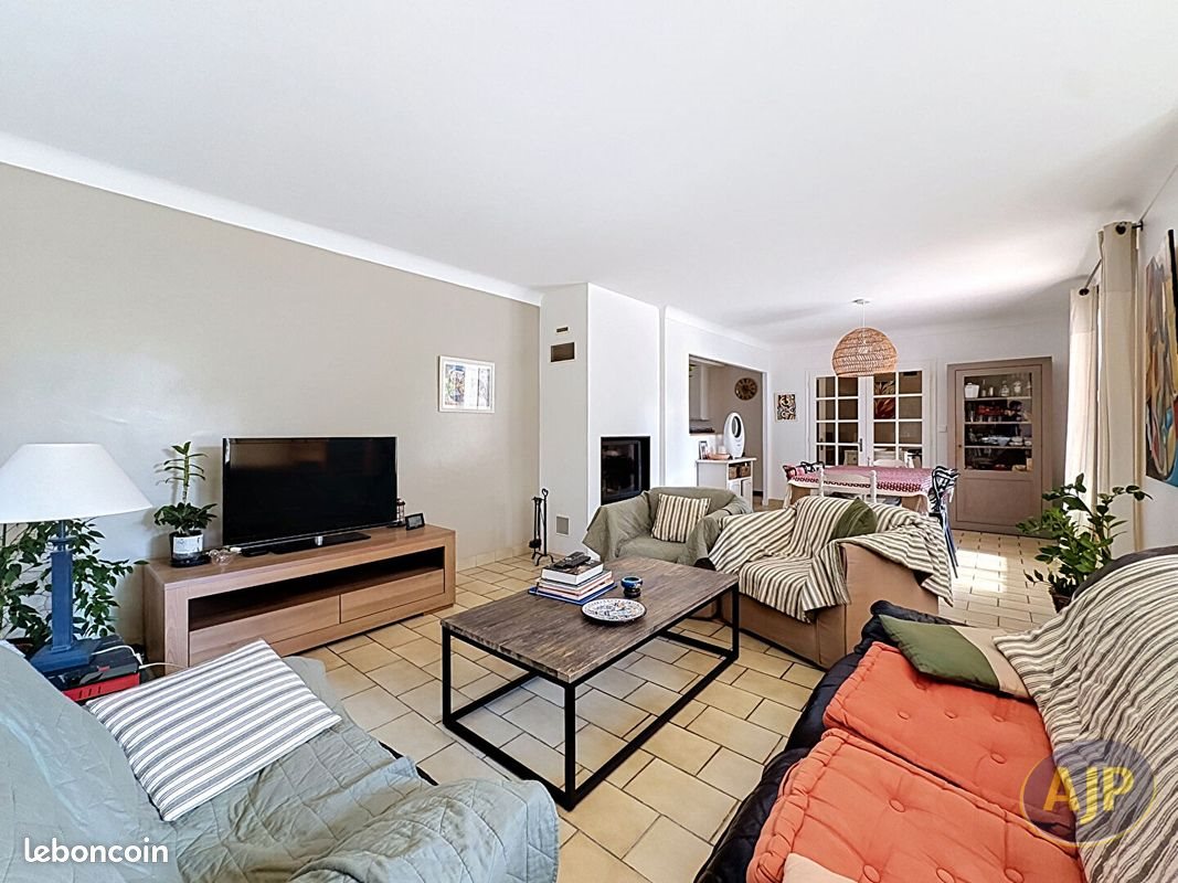 Maison à vendre, 154m², Soullans