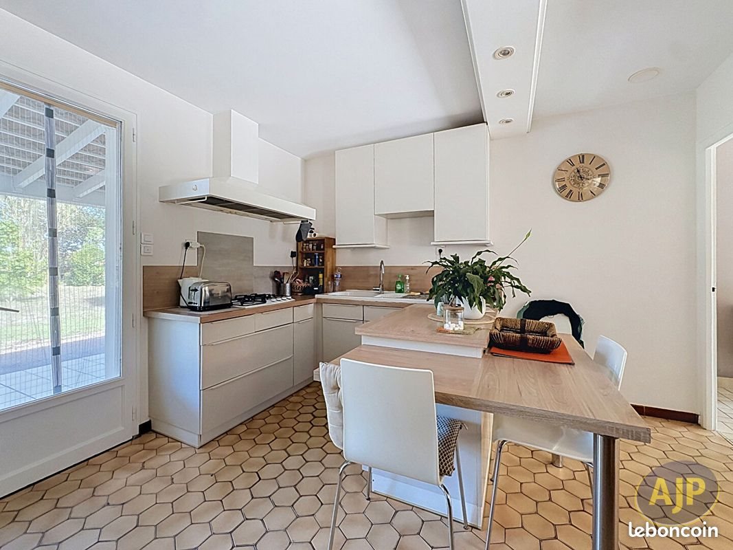 Maison à vendre, 154m², Soullans