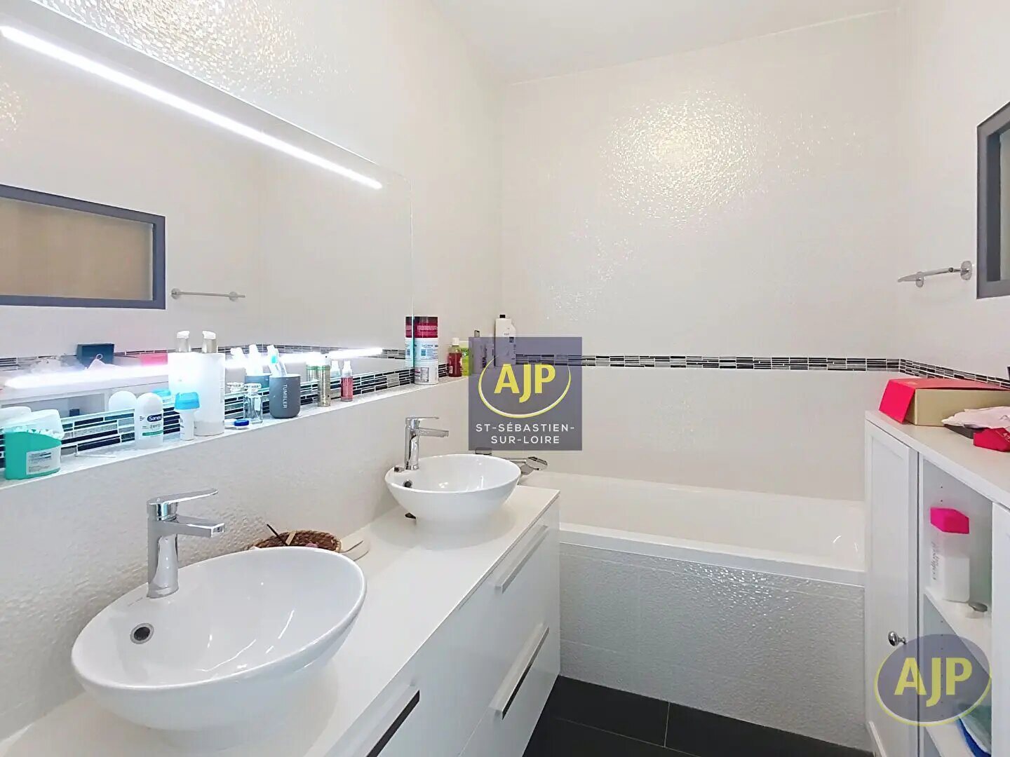 Appartement à vendre, 117m², Saint-Sébastien-sur-Loire
