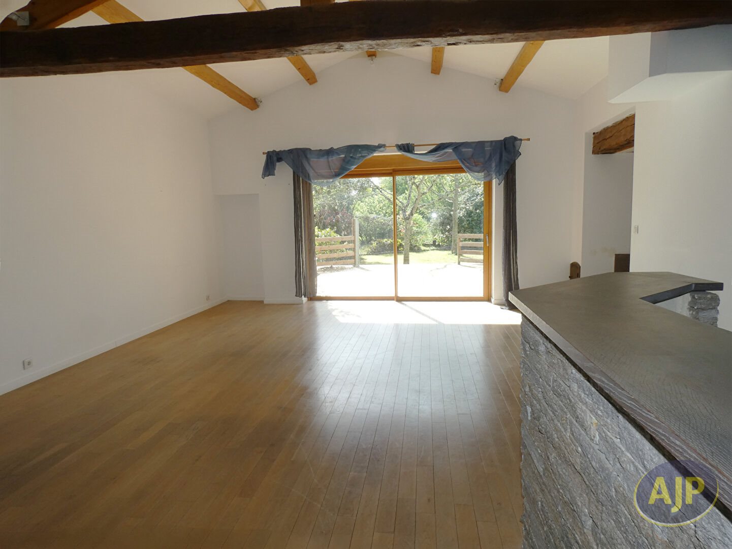 Maison à louer, 155m², Le Loroux-Bottereau