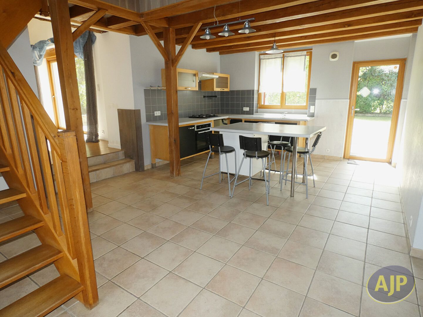Maison à louer, 155m², Le Loroux-Bottereau