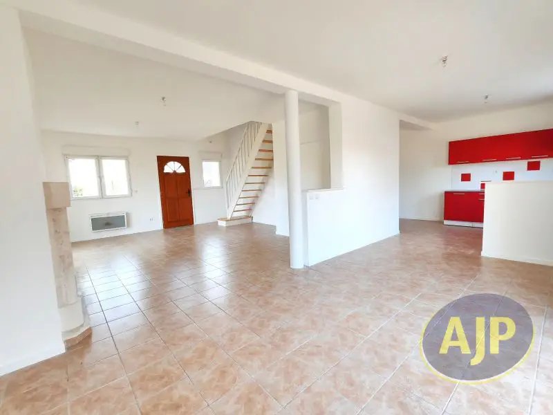 Maison à vendre, 114m², Blain
