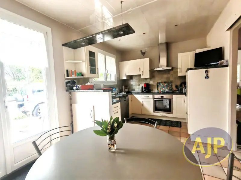 Maison à vendre, 170m², Vay