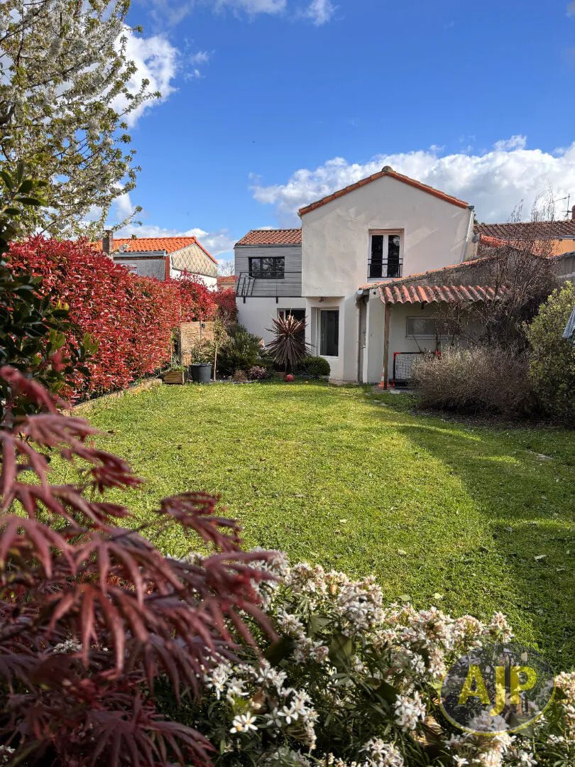 Maison à vendre, 118m², Aigrefeuille-sur-Maine