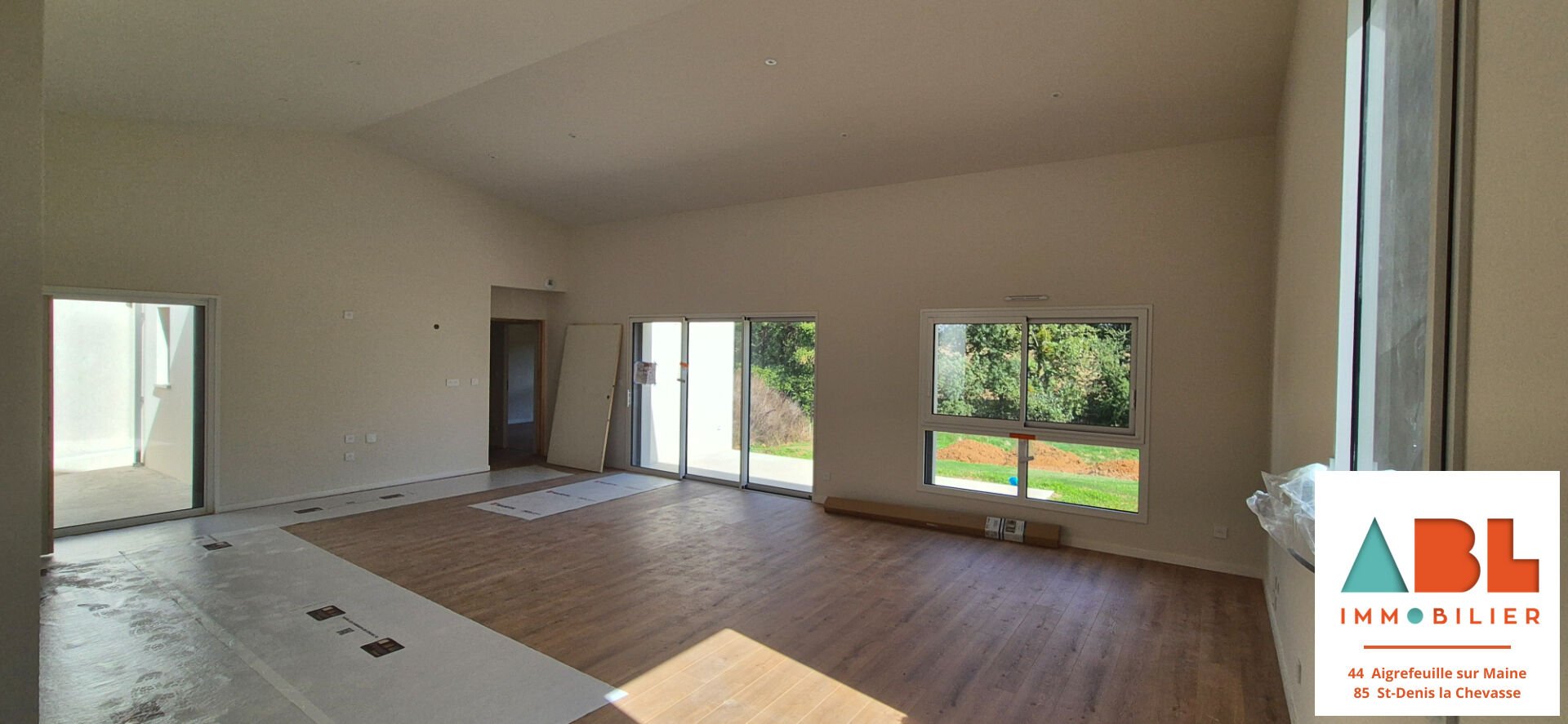 Maison à louer, 107m², Saint-Denis-la-Chevasse