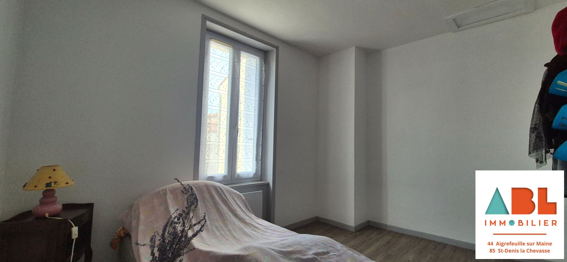 Maison à vendre, 75m², Saint-Denis-la-Chevasse