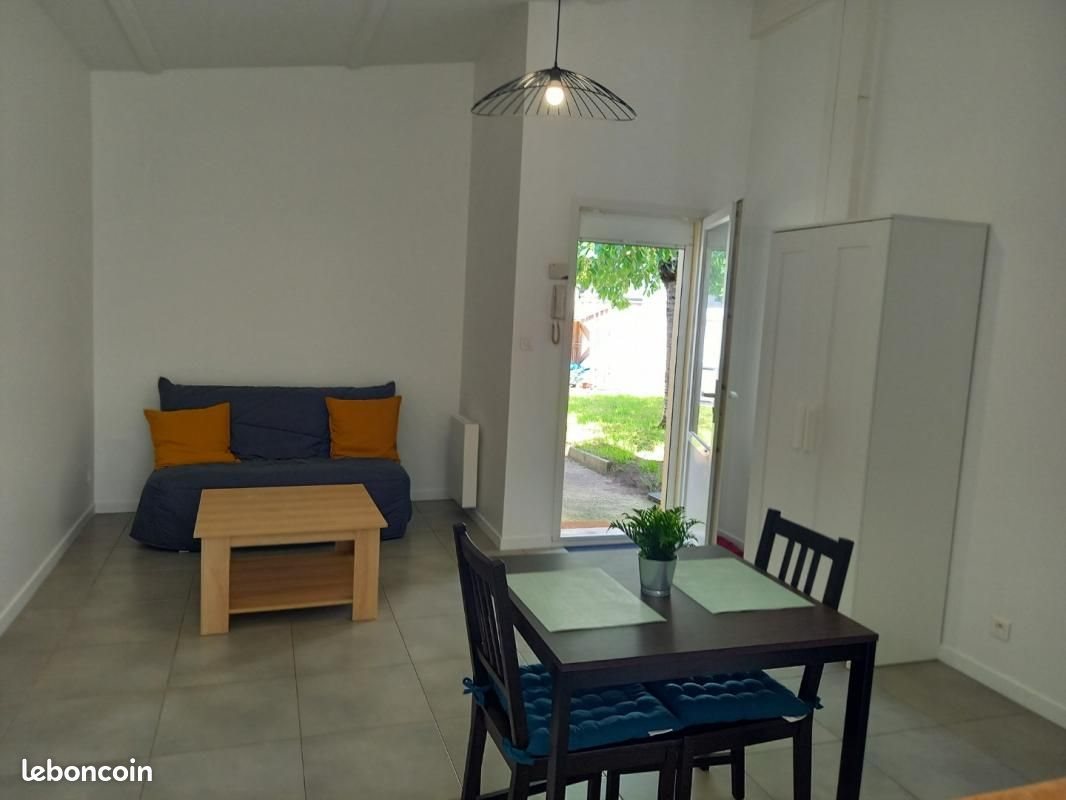 Appartement à louer, 25m², Saint-Nazaire