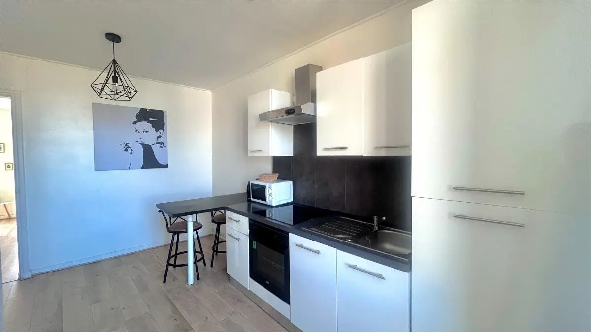 Appartement à louer, 38m², Saint-Nazaire