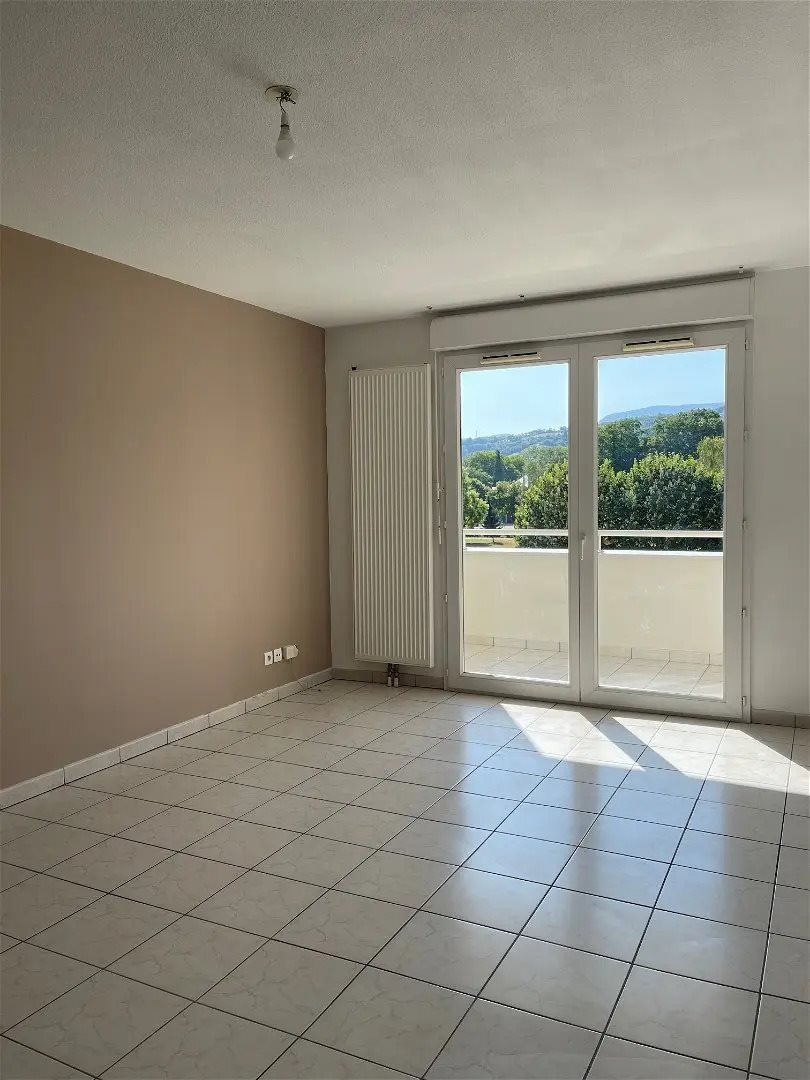 Appartement à louer, 70m², Saint-Alban-Leysse