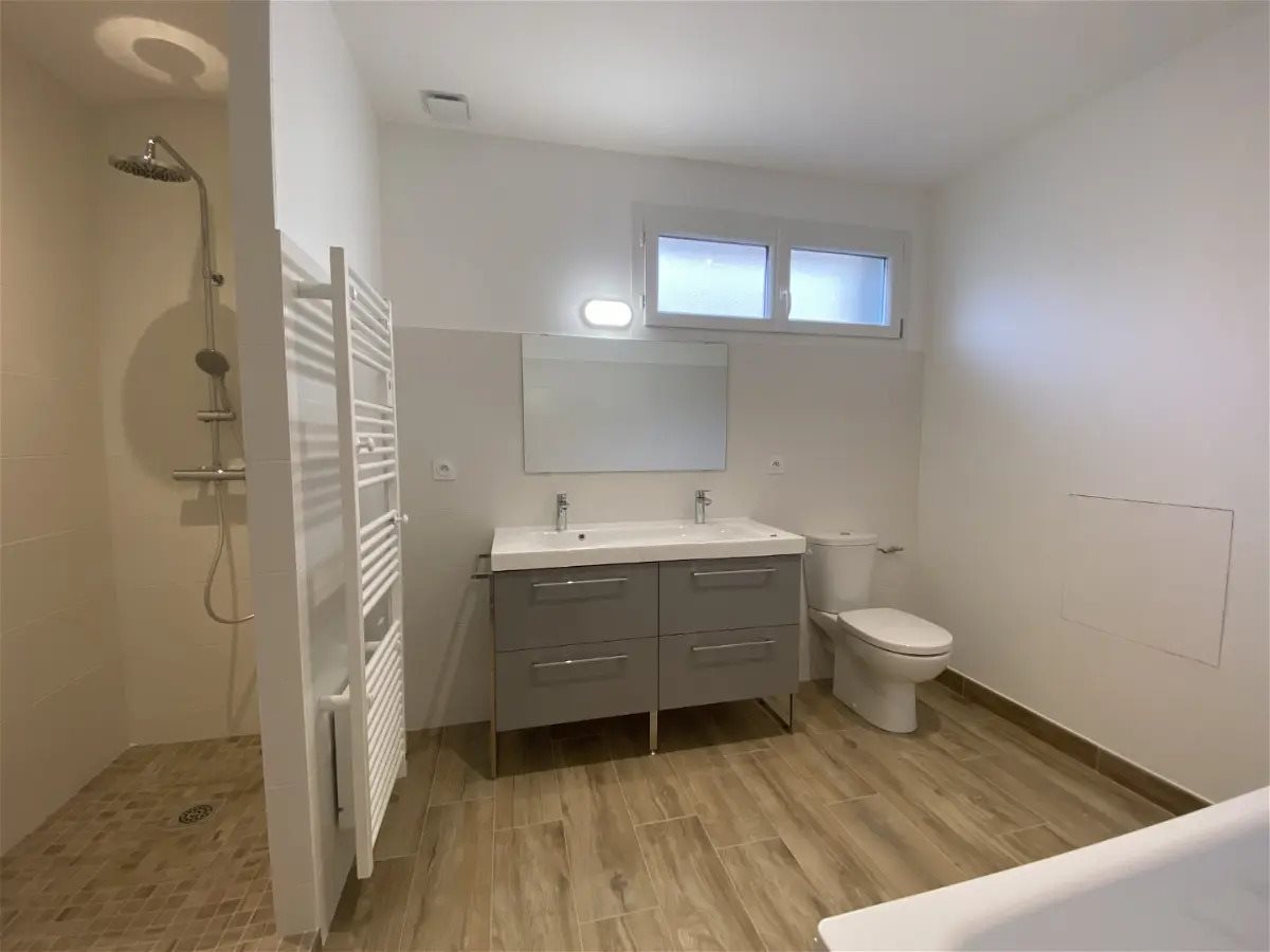 Appartement à louer, 104m², Saint-Pierre-d'Albigny