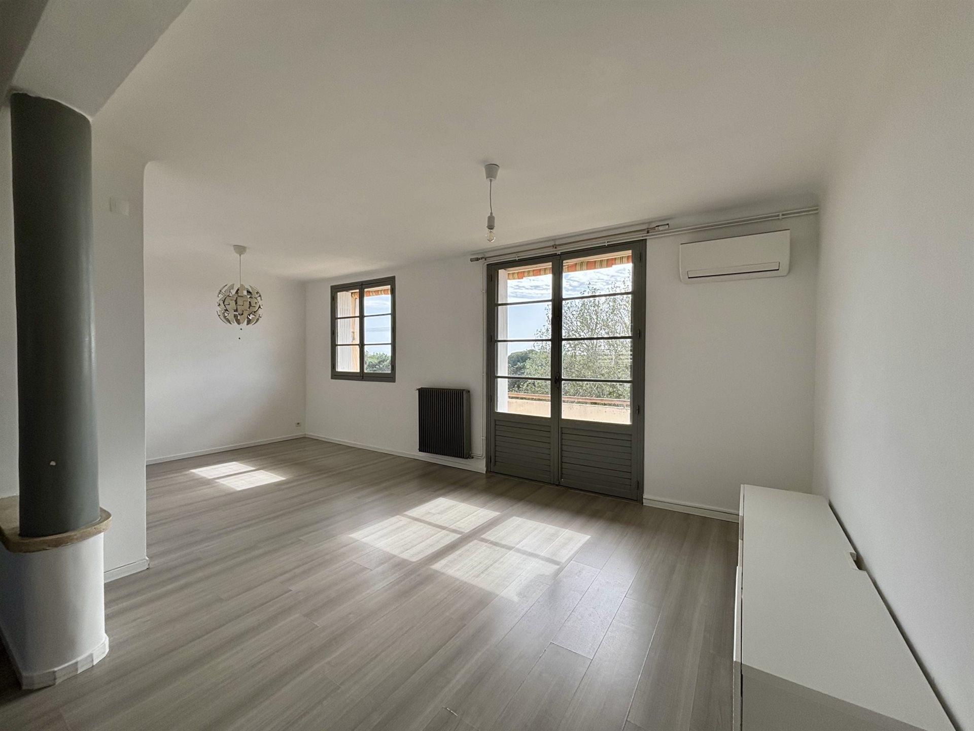 Appartement à vendre, 65m², Arles