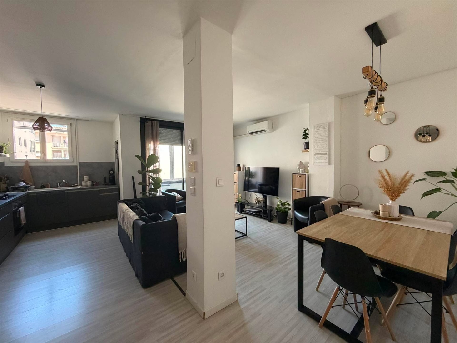 Appartement à vendre, 72m², Arles