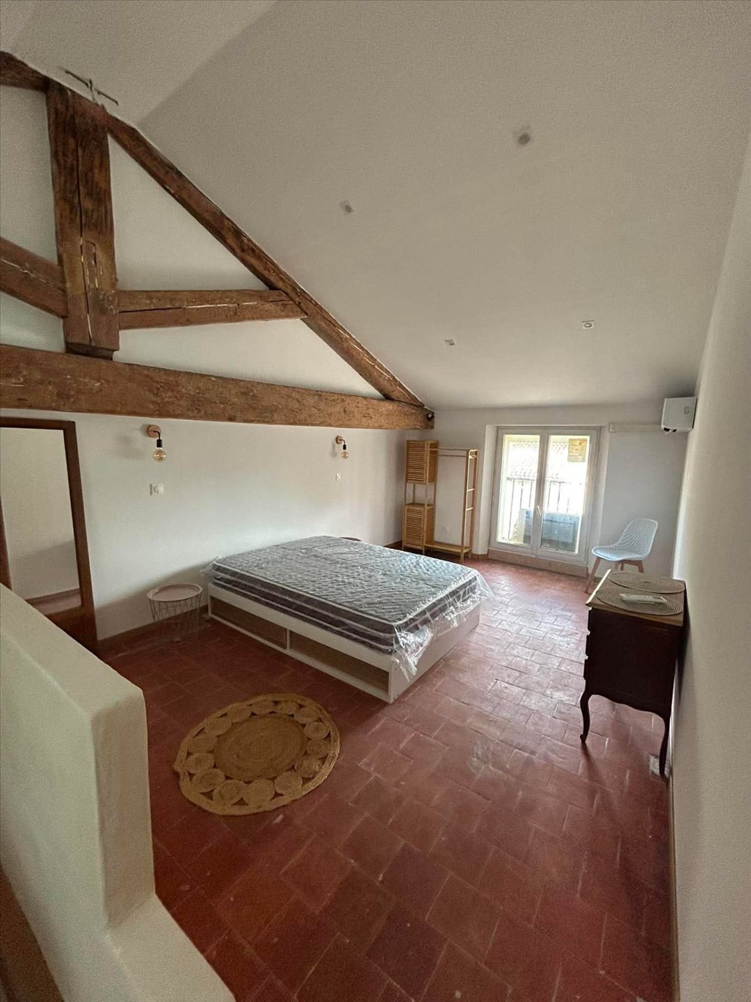 Maison à louer, 80m², Arles