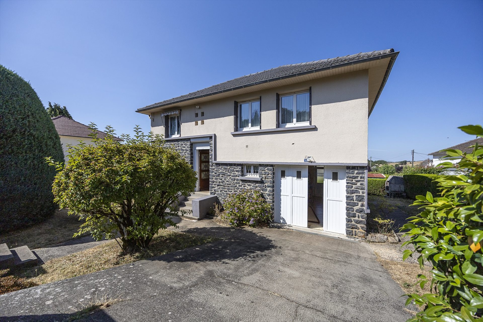 Maison à vendre, 104m², Ally