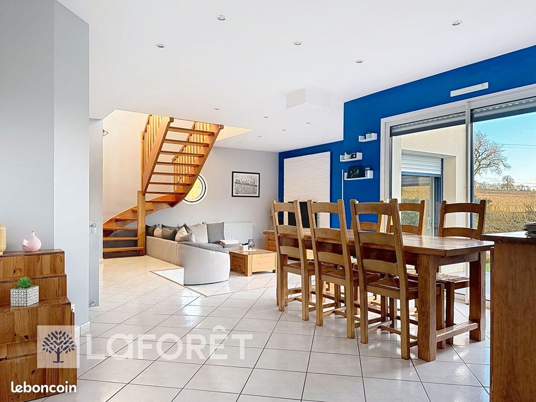 Maison à vendre, 136m², Locmalo