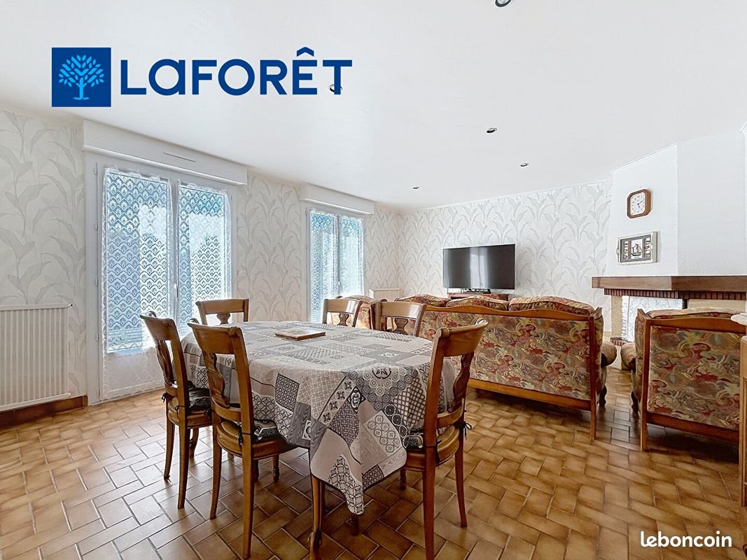 Maison à vendre, 142m², Guern
