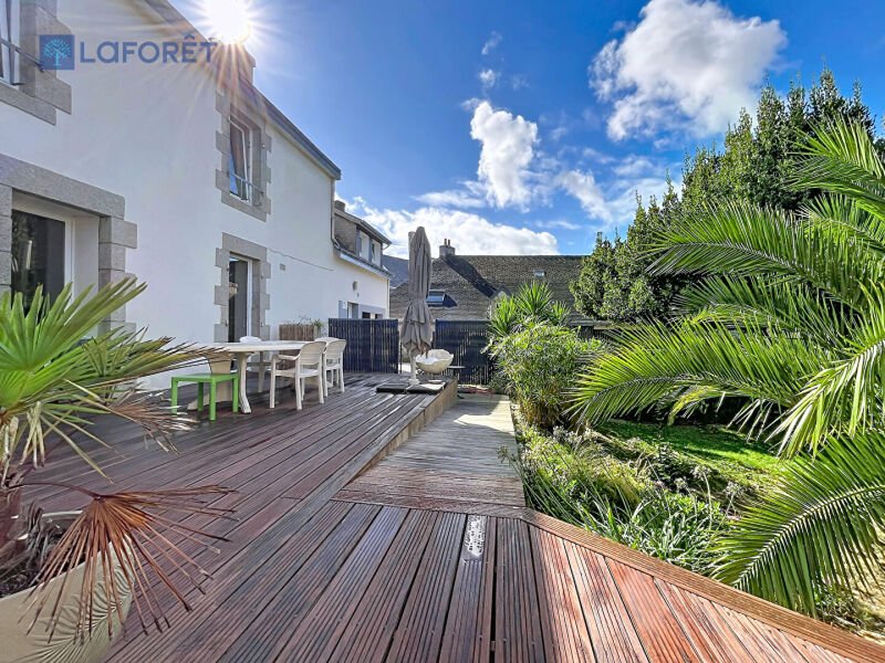 Maison à vendre, 215m², Rédené