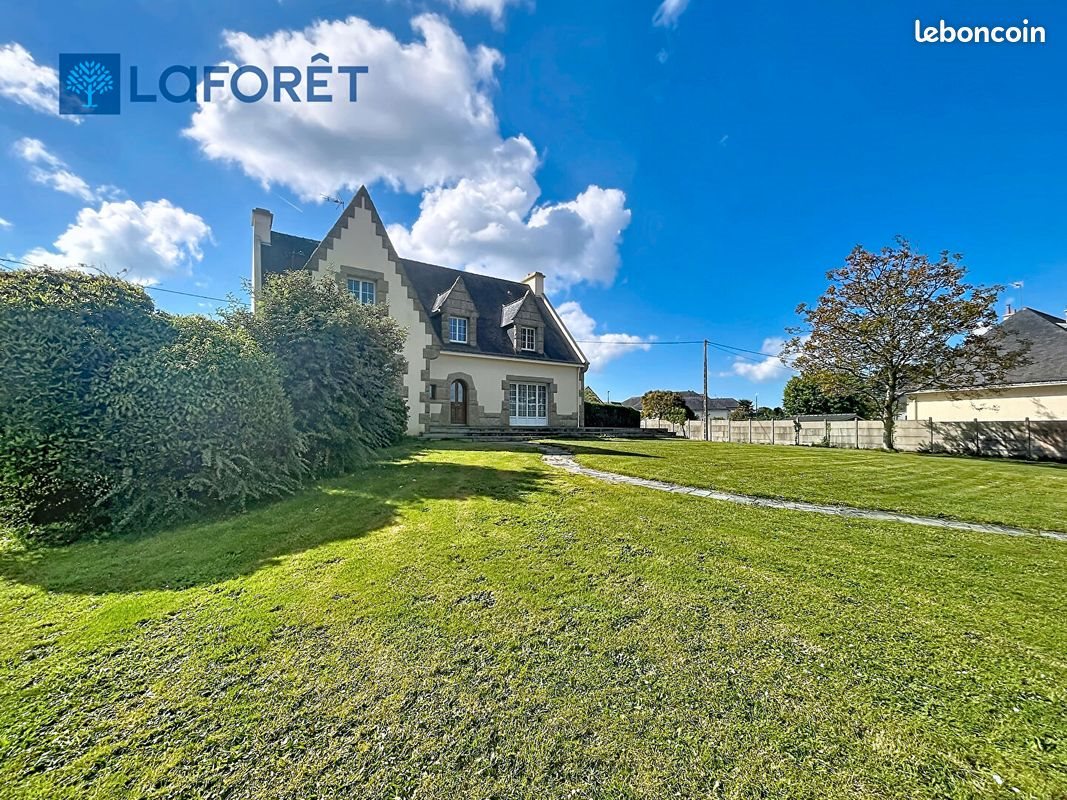 Maison à louer, 224m², Riantec
