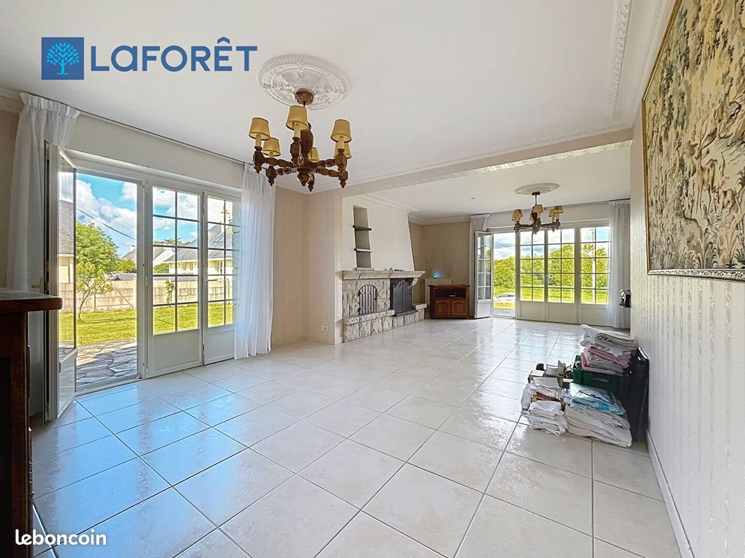 Maison à louer, 224m², Riantec
