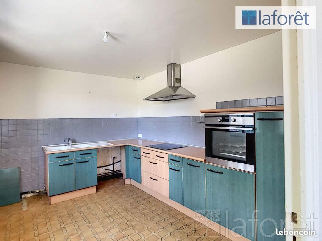 Maison à louer, 70m², Malguénac
